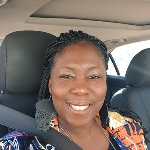 Meet your Posher, Khadejha